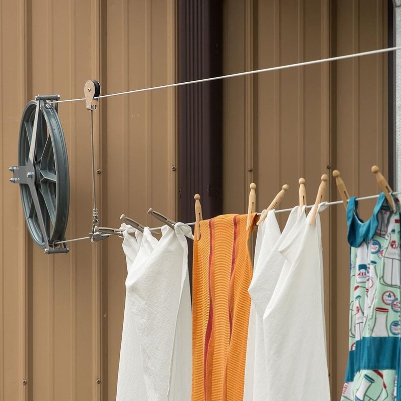 Lehman’s Large Workhorse Pulley Outdoor Laundry Clothesline Kit