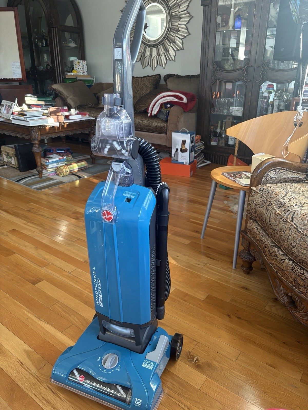Hoover WindTunnel Tempo Vacuum – Upright Bagged -UH30301 in Miami.