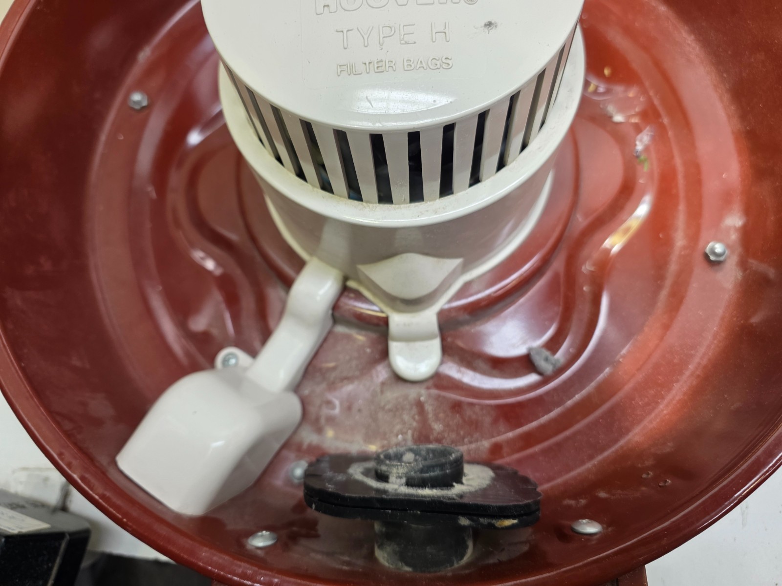 Hoover Celebrity QS Quiet Series Vacuum Flying Saucer Quadraflex Powermatic