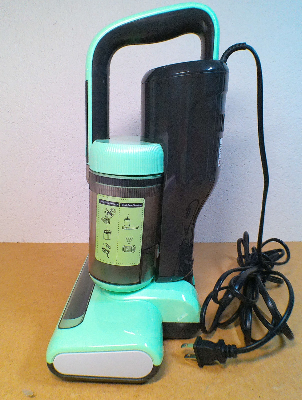 MyJAK LW-P1015 Mattress Vacuum Cleaner Mint Green