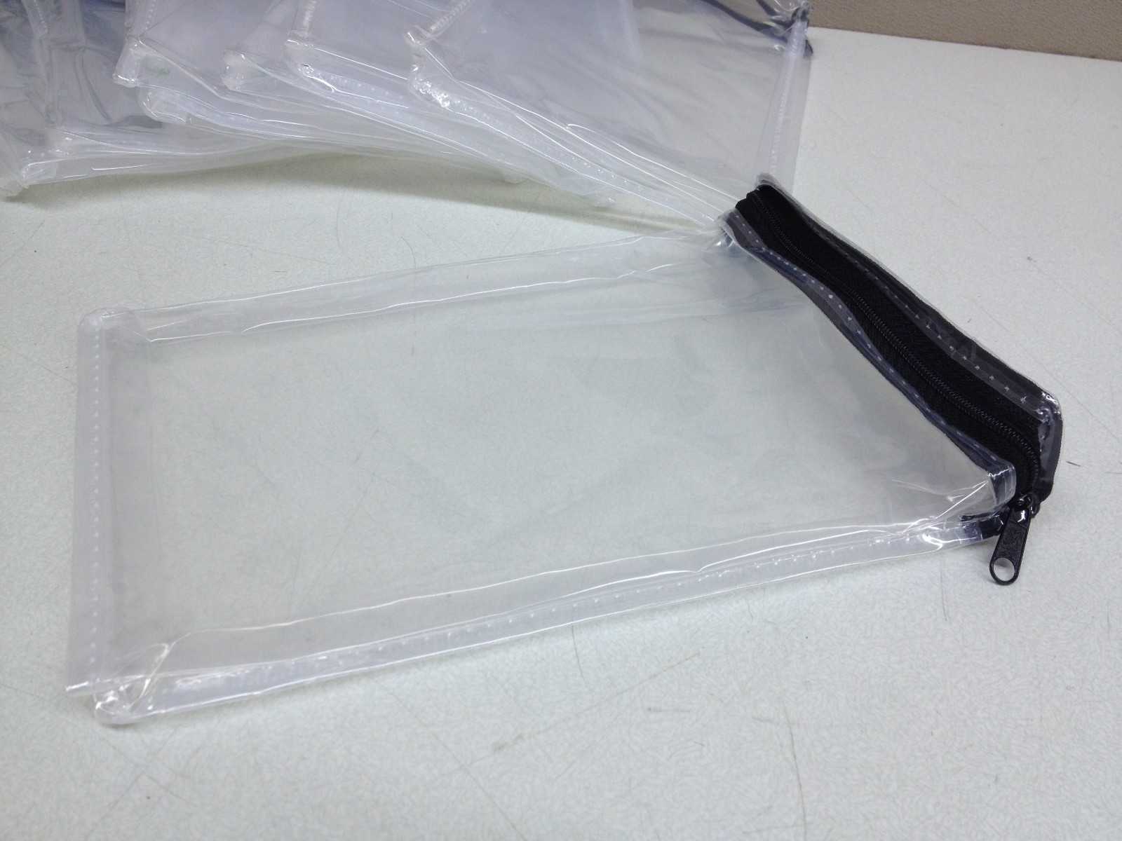 LOT 10 NEW Small Zippered Storage Organization Cube Bag 6 x 9 x 1″ Clear PEVA