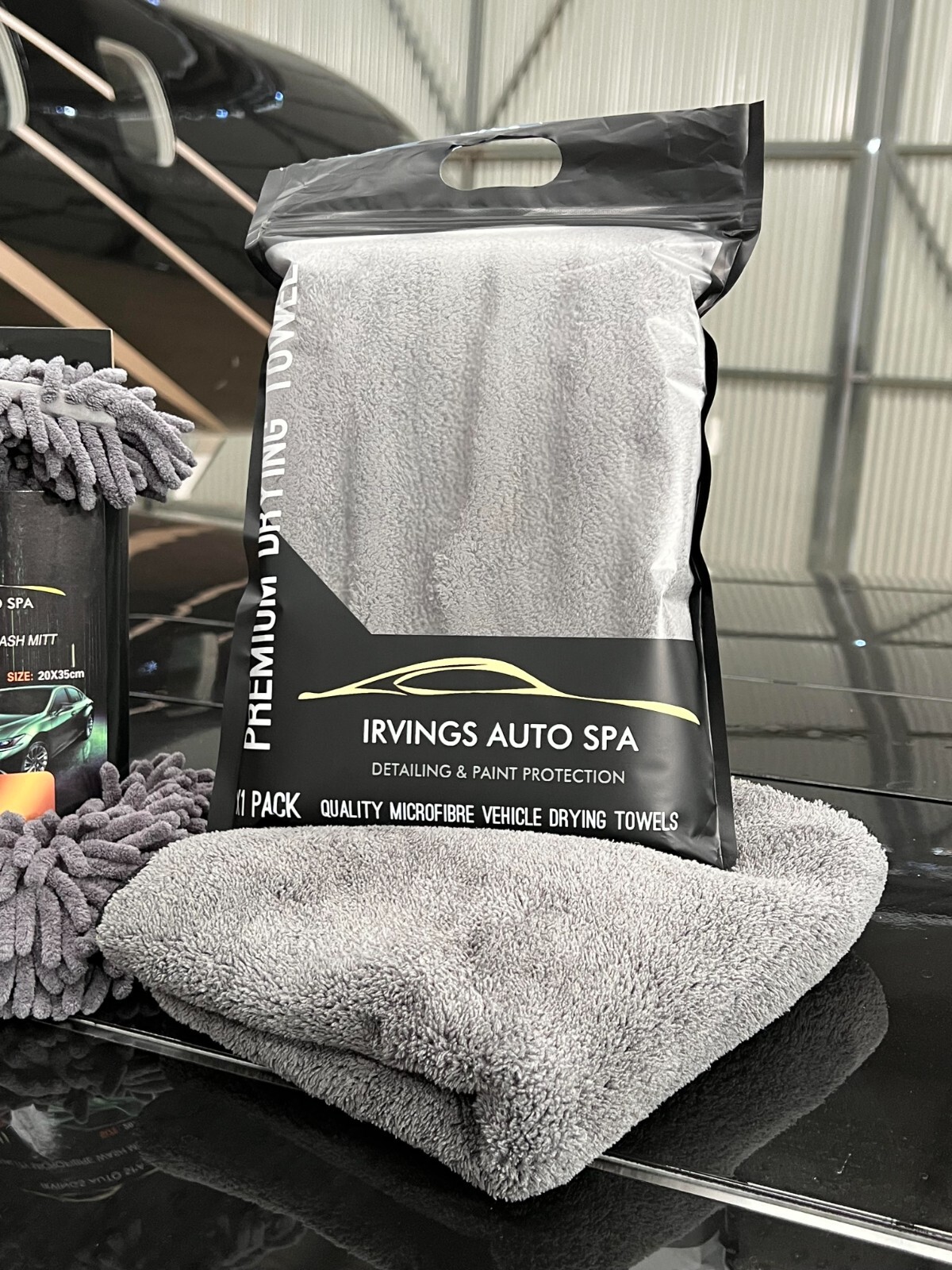 Irvings Auto Spa Premium Microfiber Car Drying & Cleaning Towel Scratch Free