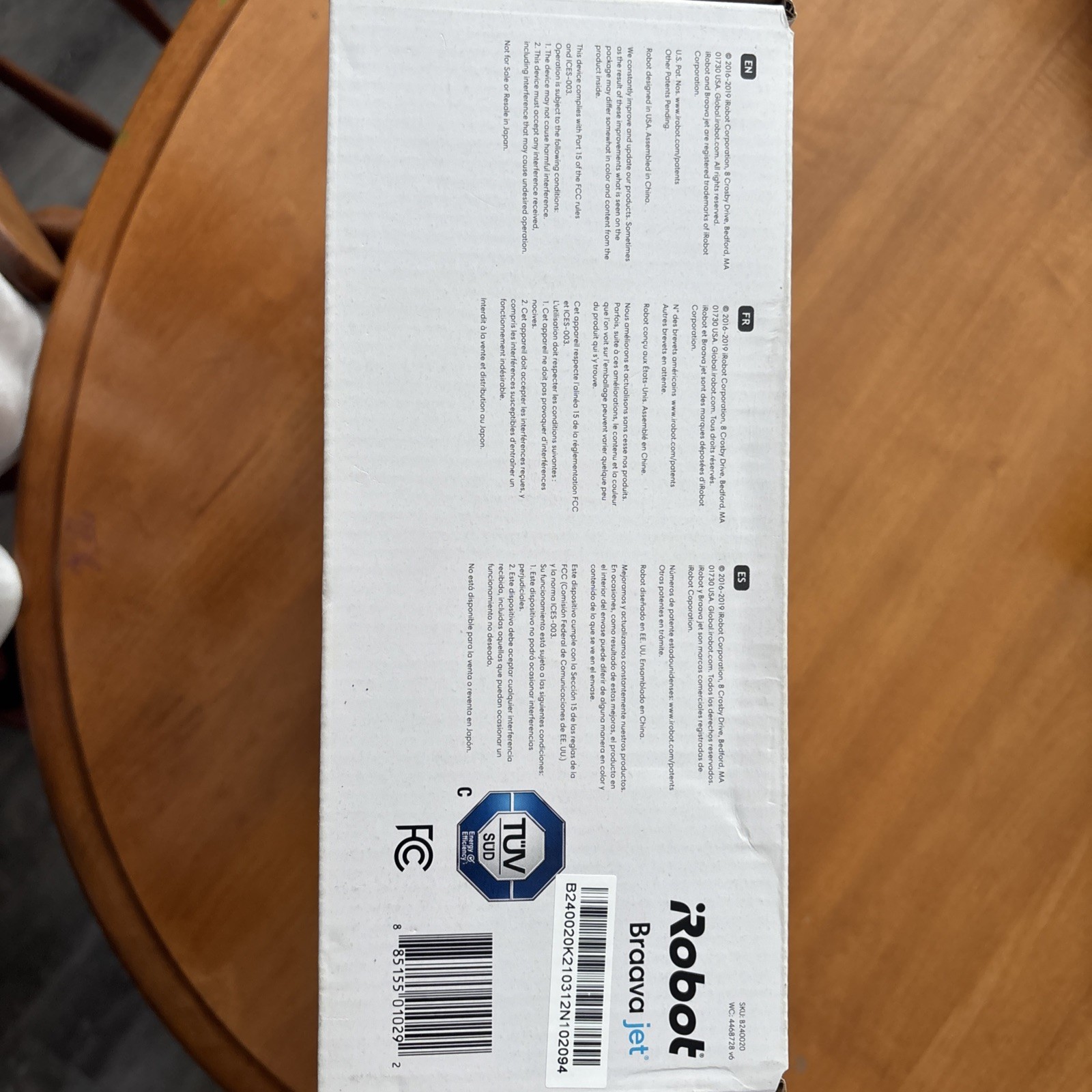 iRobot Braava Jet 240 White Automatic Bluetooth Compact Smart Mopping Robot NEW