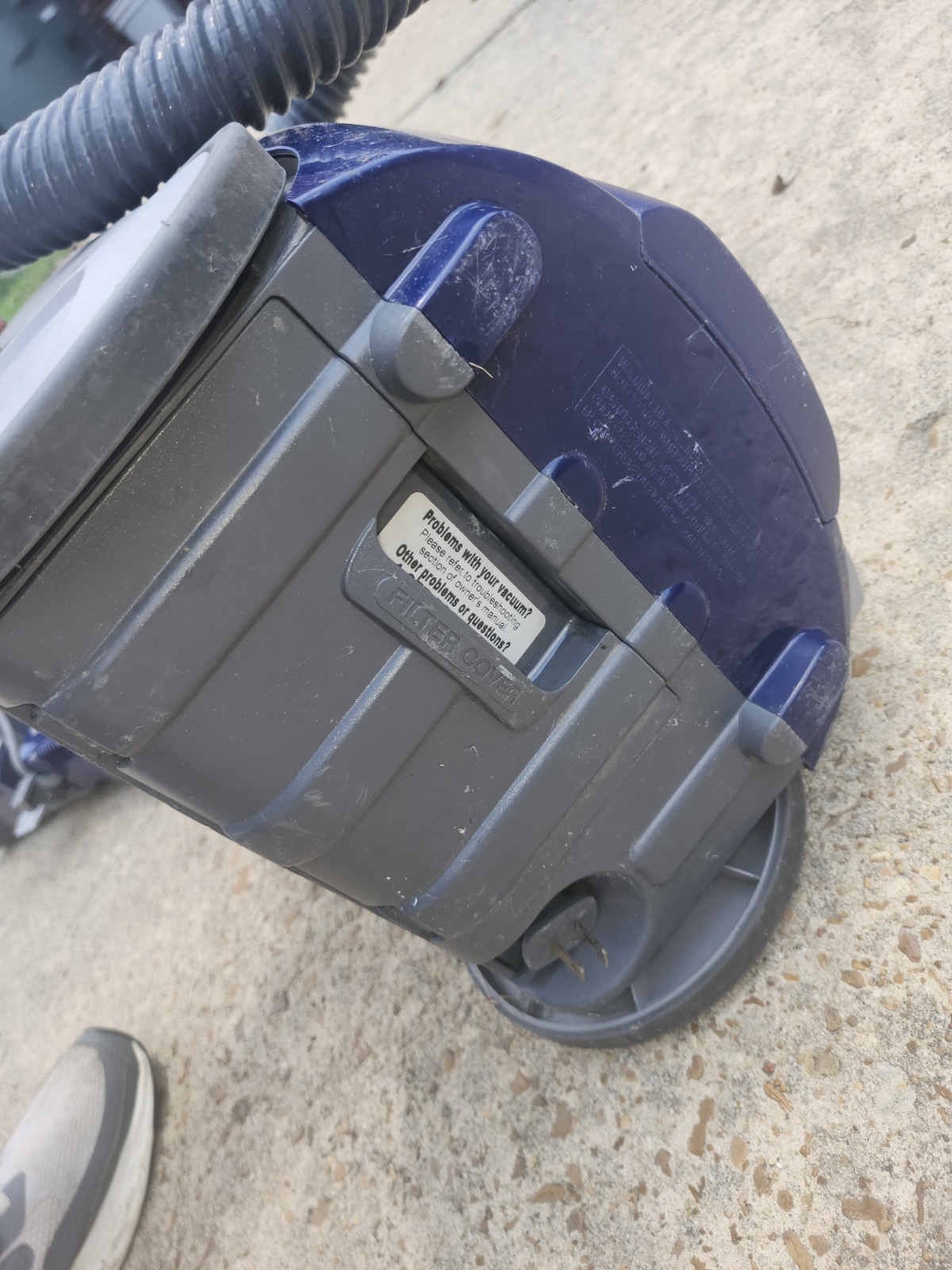 Kenmore Progressive 360 Model 116 Canister Vacuum w/Attachments Free Shipping