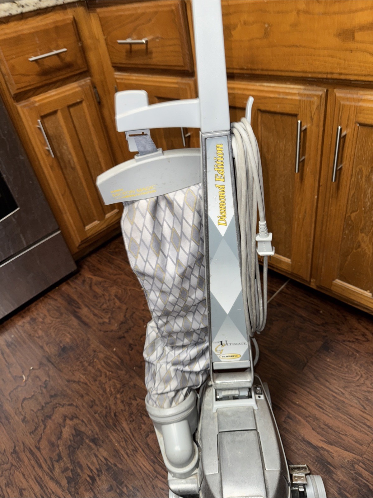 Kirby Ultimate G-Series G7D Upright Vacuum Cleaner AS IS FOR PARTS READ*