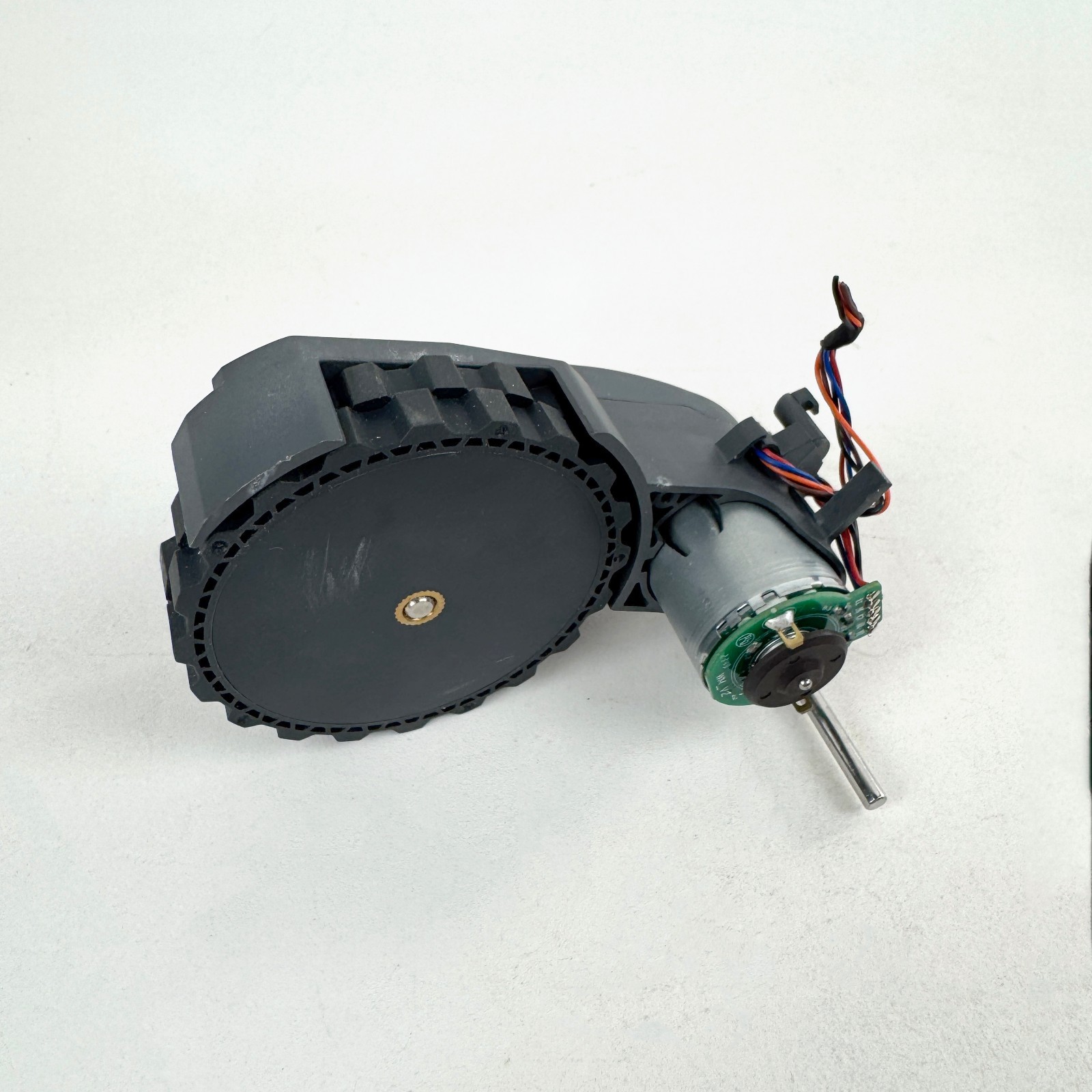 Roborock Qrevo Master Left Drive Wheel Motor Module Replacement Part Black