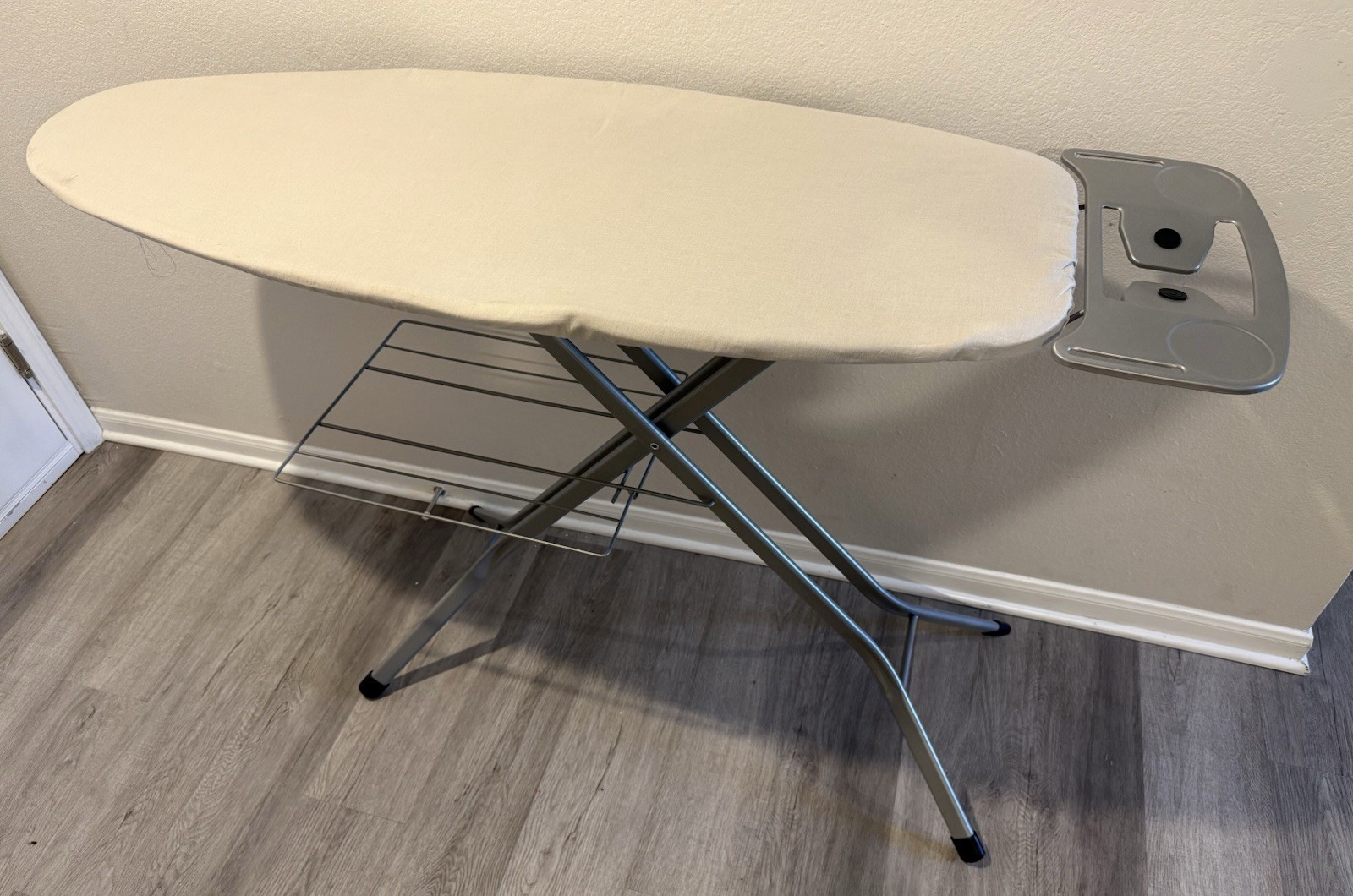 Wide Top Freestanding Ironing Board Adjustable Height Iron Rest Portable Storage