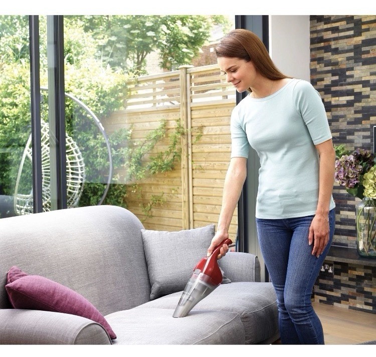 BLACK+DECKER Dustbuster Handheld Cordless Car Hand Vacuum Cleaner Portable Red