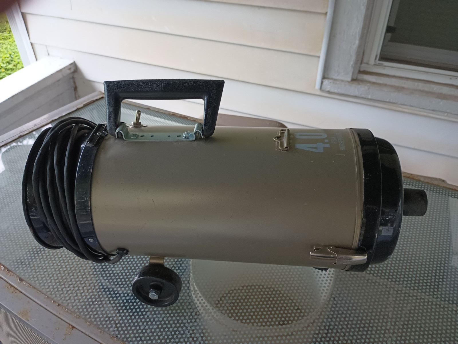 Metro OmniVac Professional Canister Vacuum Model OV-4 4.0 HP – TESTED