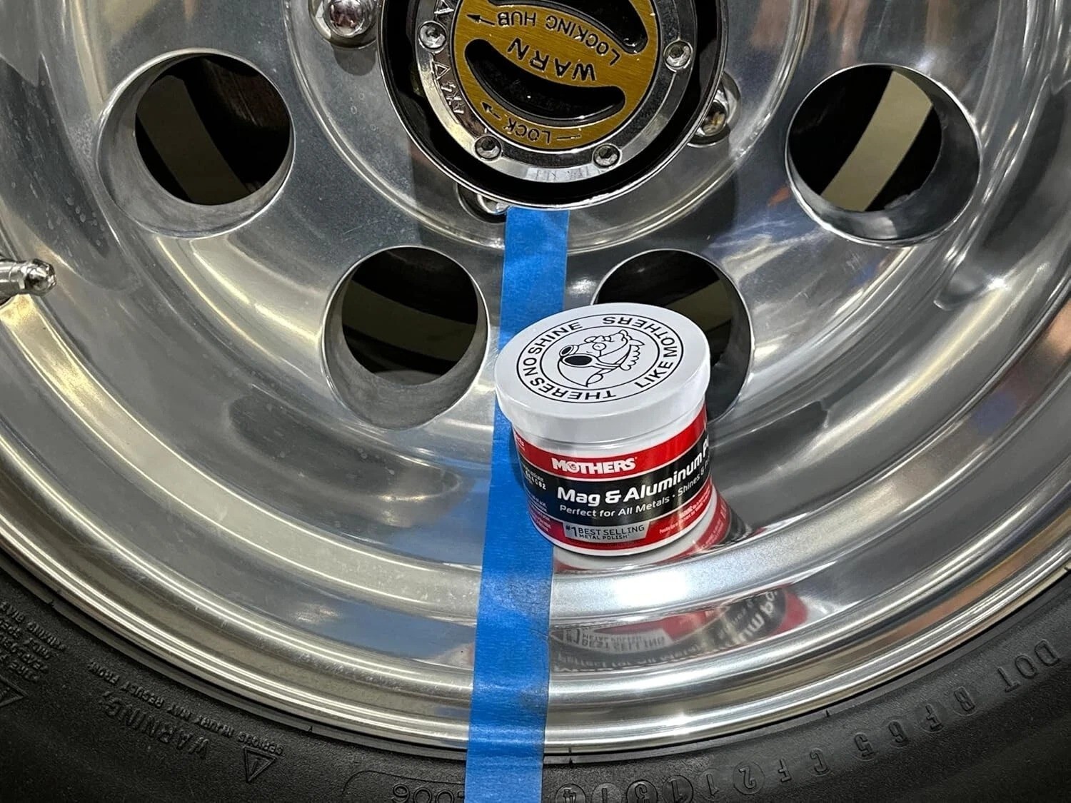 Mothers Mag and Aluminum Polish 5oz.