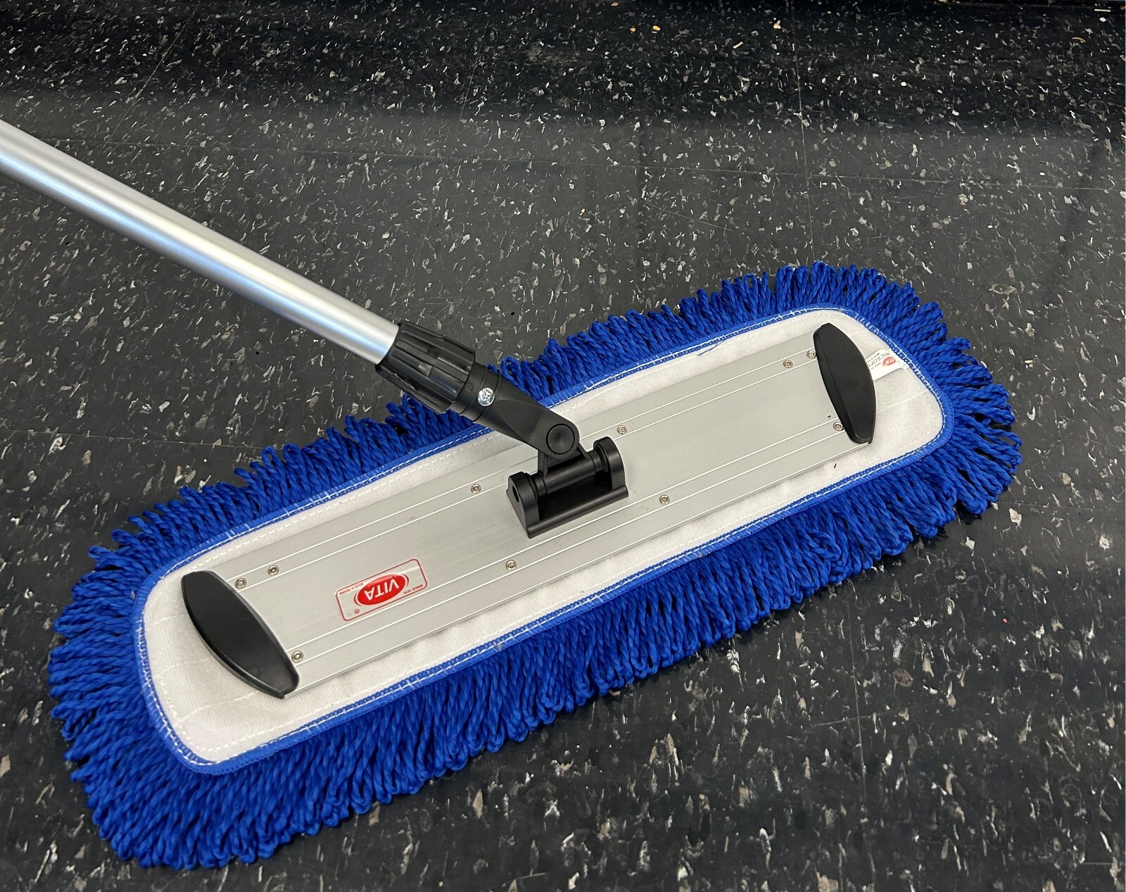 Microfiber Dry Mop Pads 12-Pack: Professional Dust Mopping