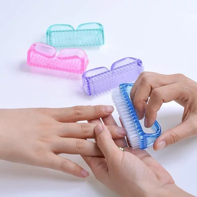 4 Pcs Nail Brush for daily Use – 4 Different 8.3 cm x 2.7 x 4 cm, 4pcs