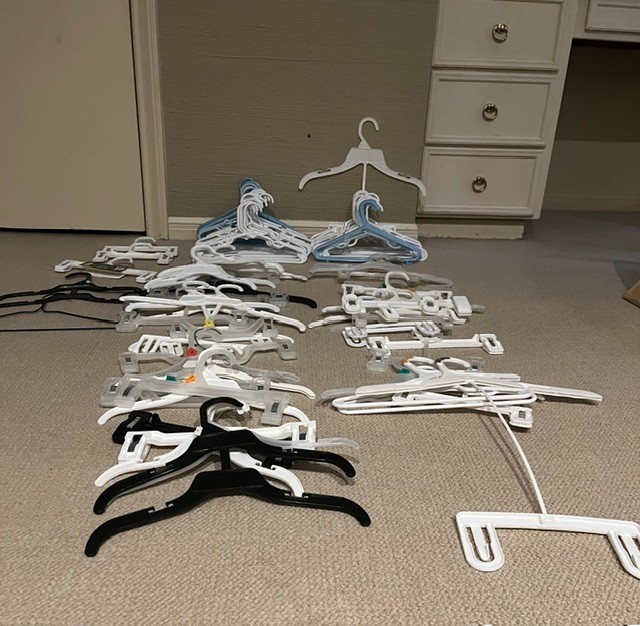 Nice Assorted Children’s Hangers White Blue Black Clear Plastic Lot Of 80+