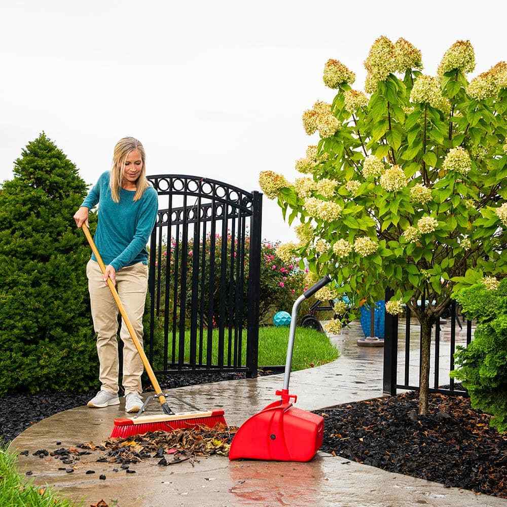 14 In. Jumbo Dust Pan