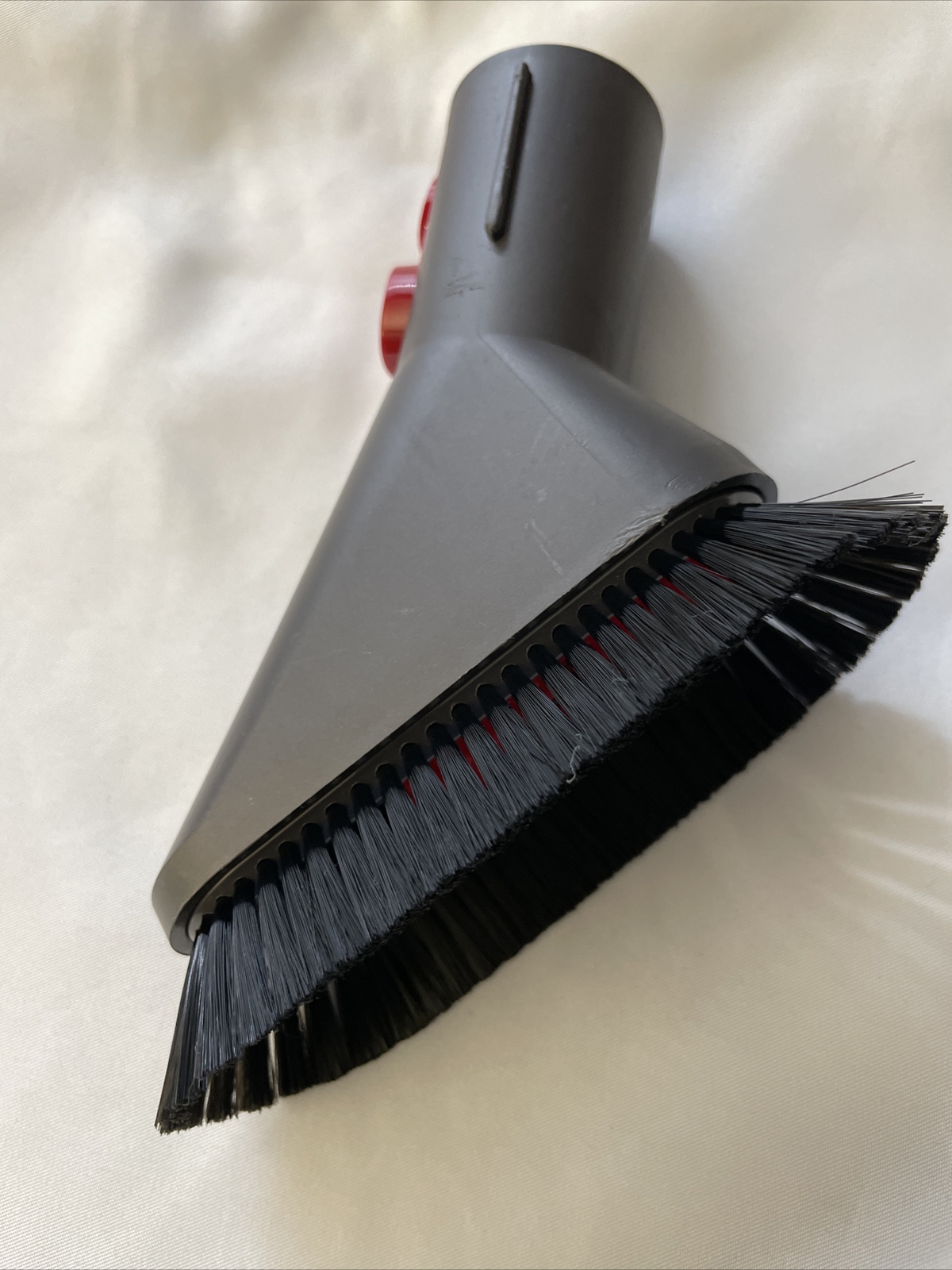 GENUINE Dyson Mini Soft Dusting Brush Quick Release Tool for V8, V10, V7, V11