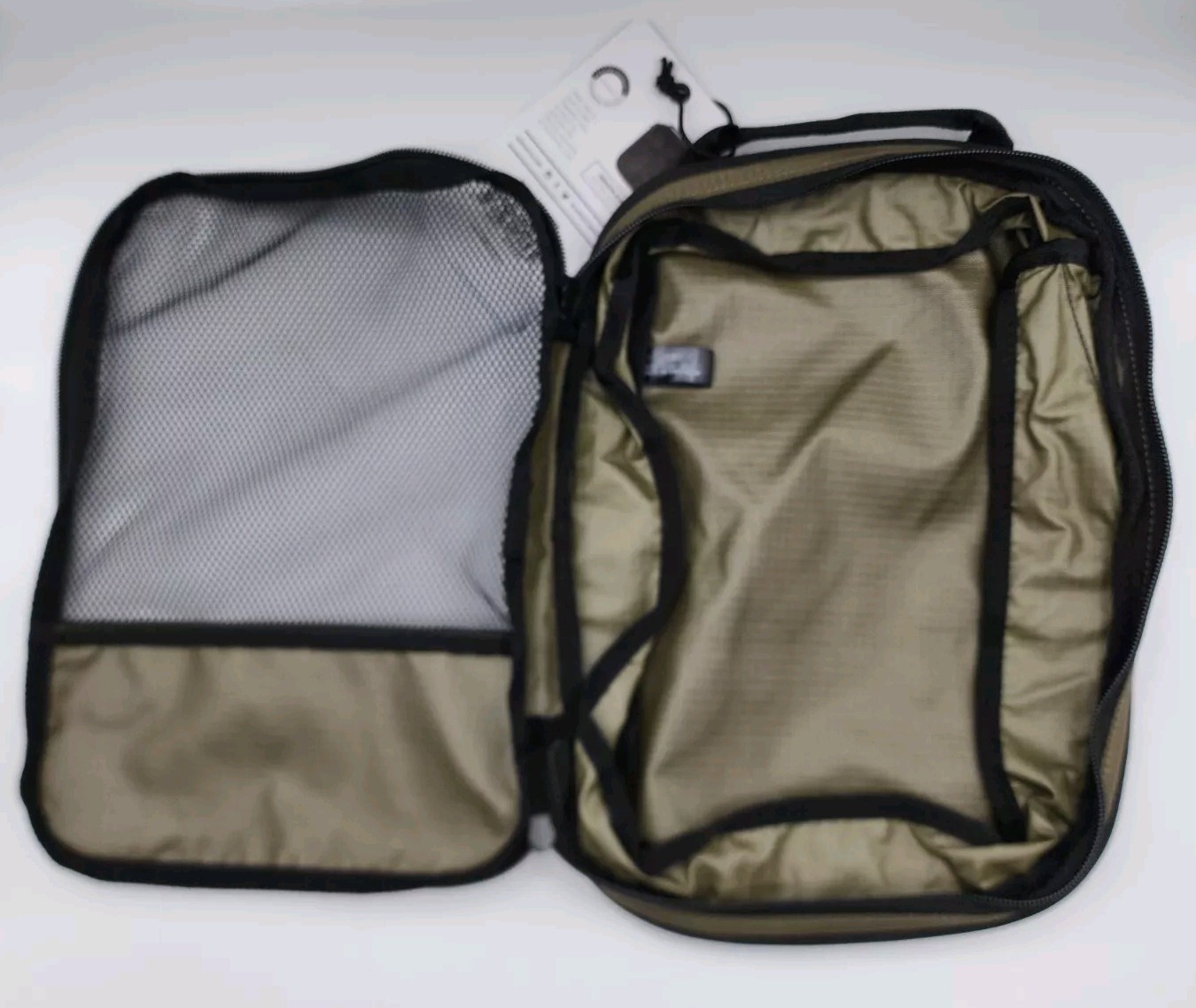 Nomatic Olive Green Medium 11.5″W × 7.75″H ACCUMD-KAL-01 Shoe Packing Cube
