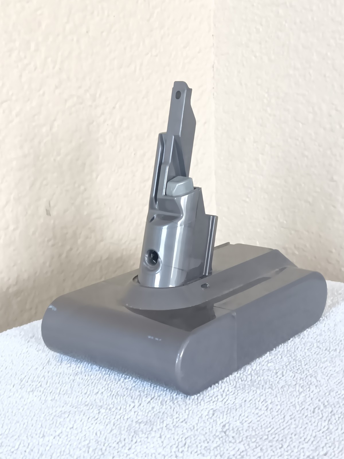 OEM DYSON SV11 Battery Replacement For Cordless V7