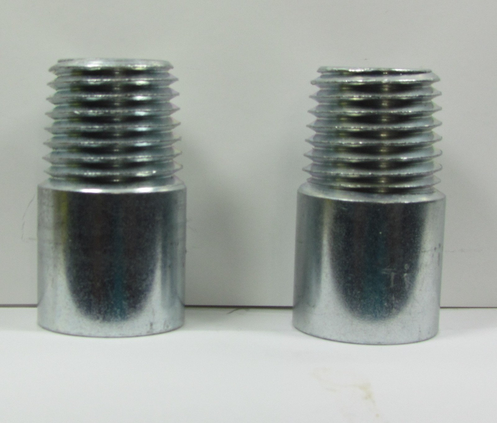 2 pc – Extension Pole Ultimate Adapter – USA Threads to Euro Threads Adapter