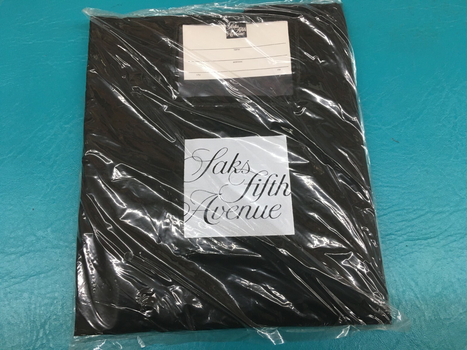 Saks Fifth Avenue Hanging Suit Clothes Garment Bags Storage Zipper Name Card