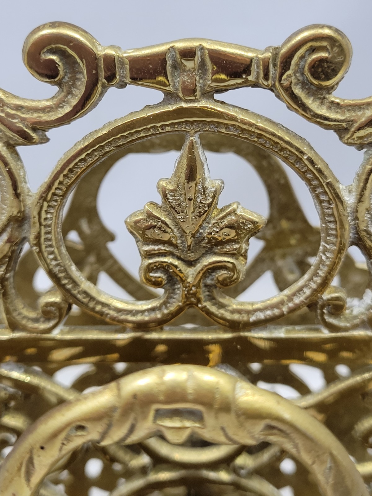 Ornate Vintage Filigree Solid Brass Magazine Book Mail Rack Holder Heavy