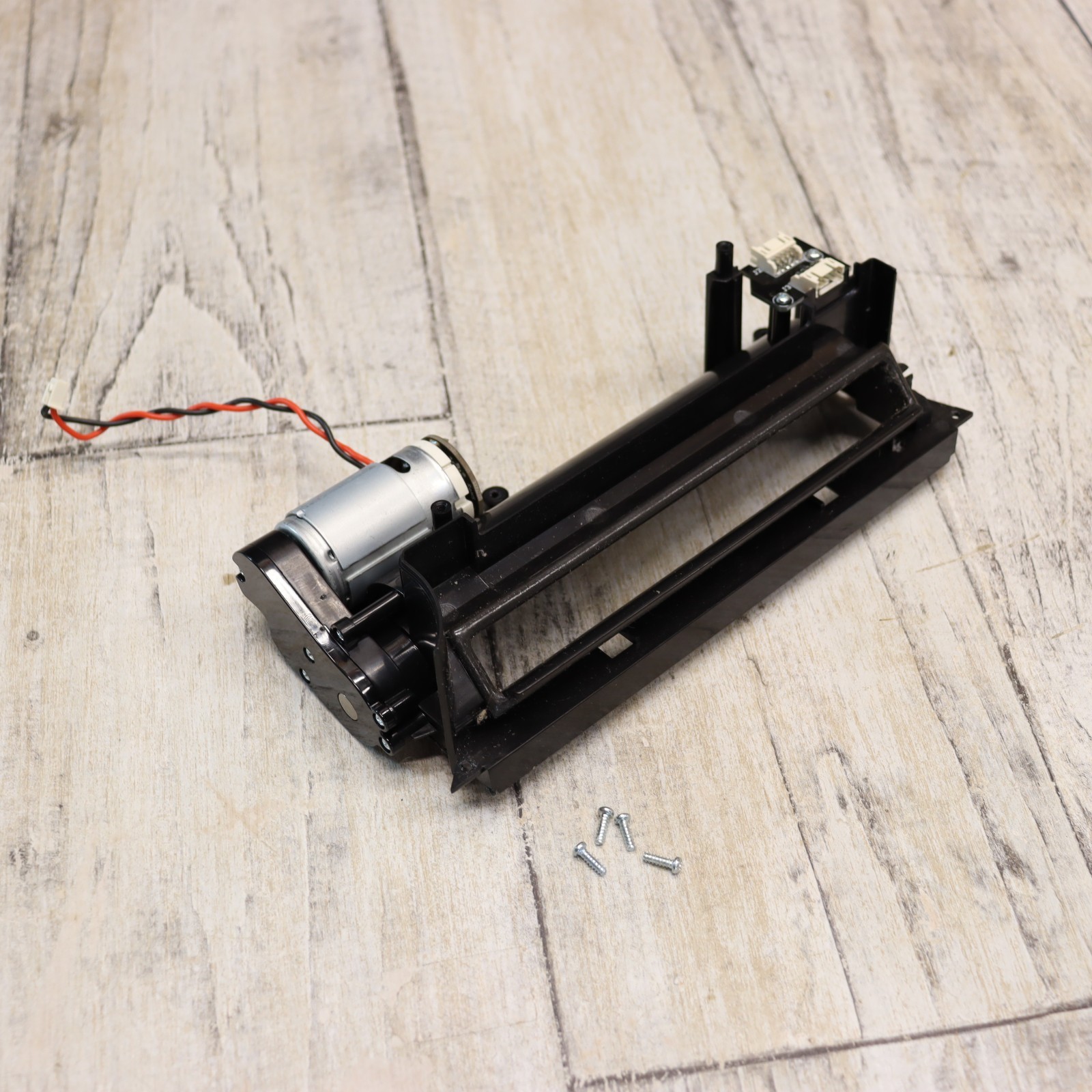 OEM BISSELL SpinWave Robot Vacuum 2859, 3115 Roller Brush Motor, Gear & Housing