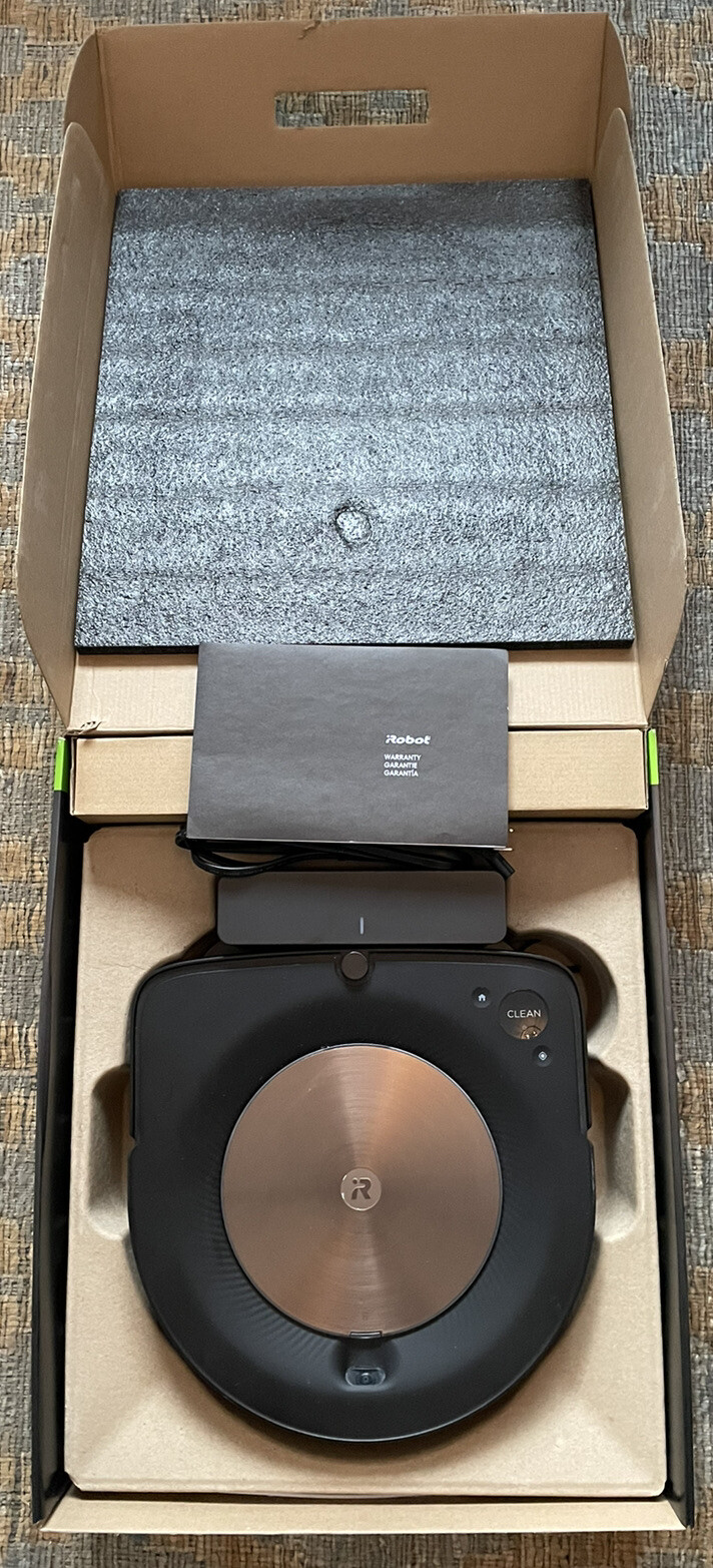 iRobot Roomba S9 Robot Vacuum Cleaner 115W – Black Barely Used