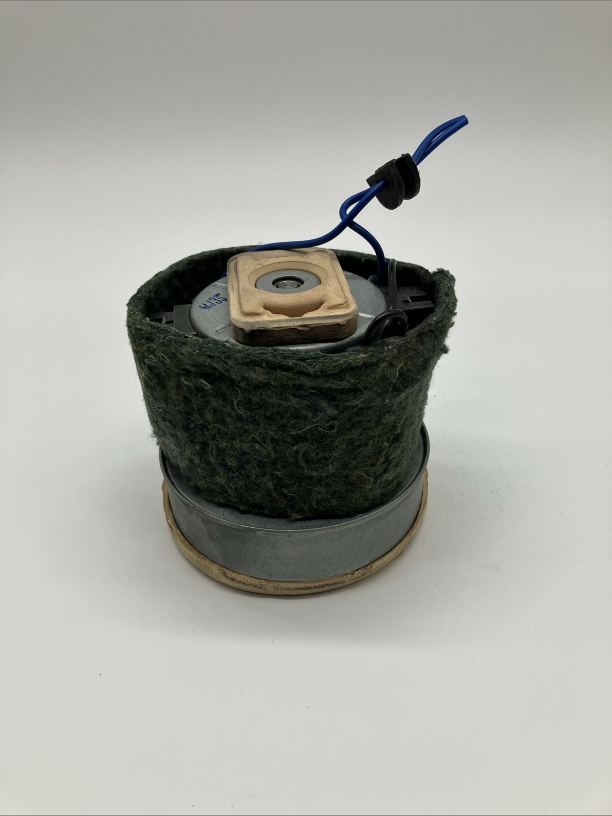 Shark NV501 NV500 NV502 NV505 UV560 SMALL 120V 1000W Vacuum MOTOR KCL12-11MHC