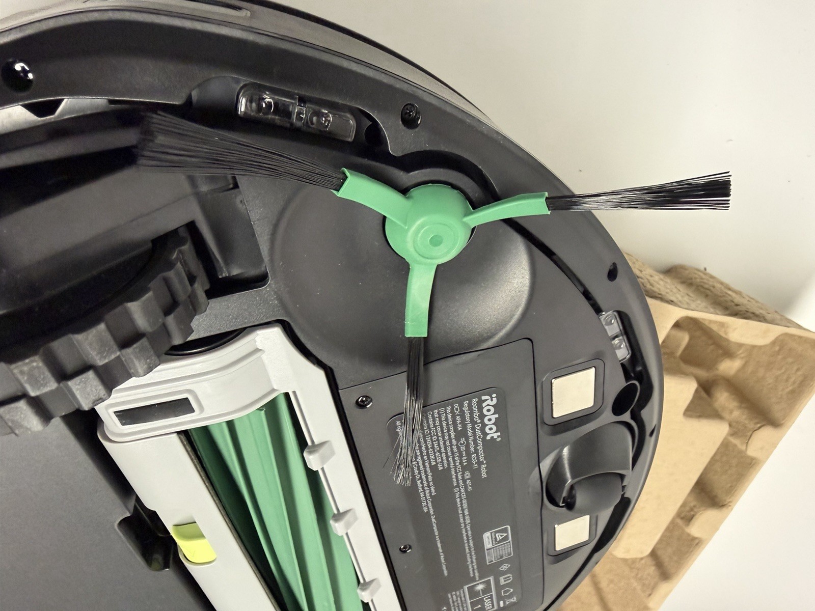 NEW iRobot Roomba 205 DustCompactor Vac Robot Vacuum Auto-Compact LiDAR