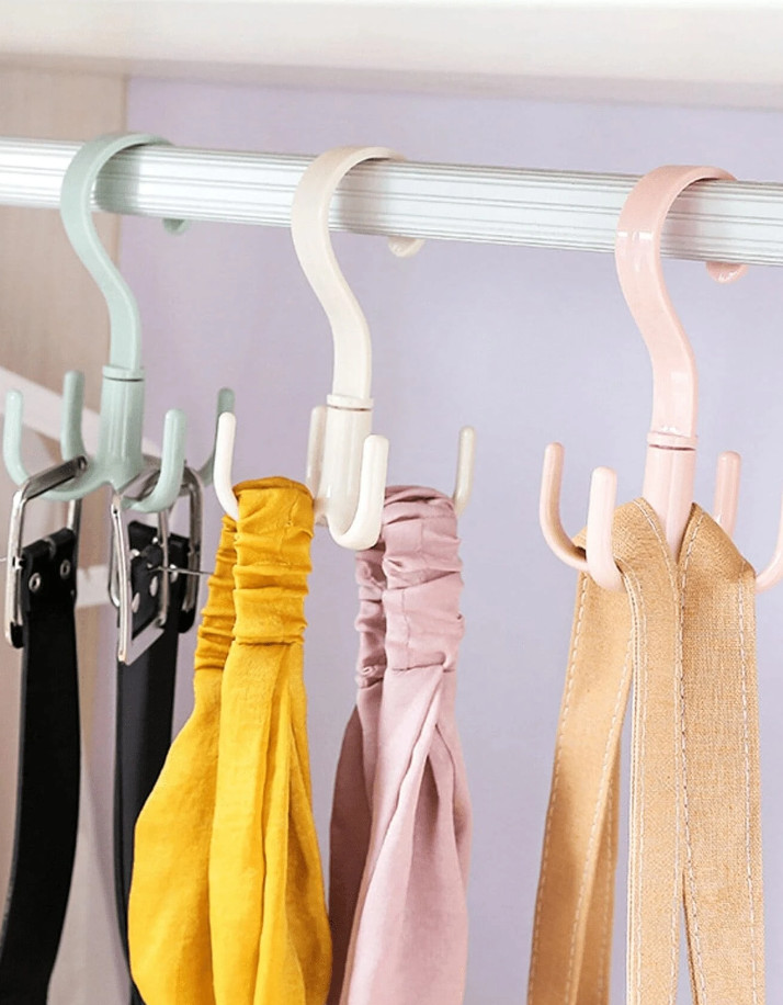 360° Rotating Hook Hanger for Hats, Bags, Scarves – Random Color