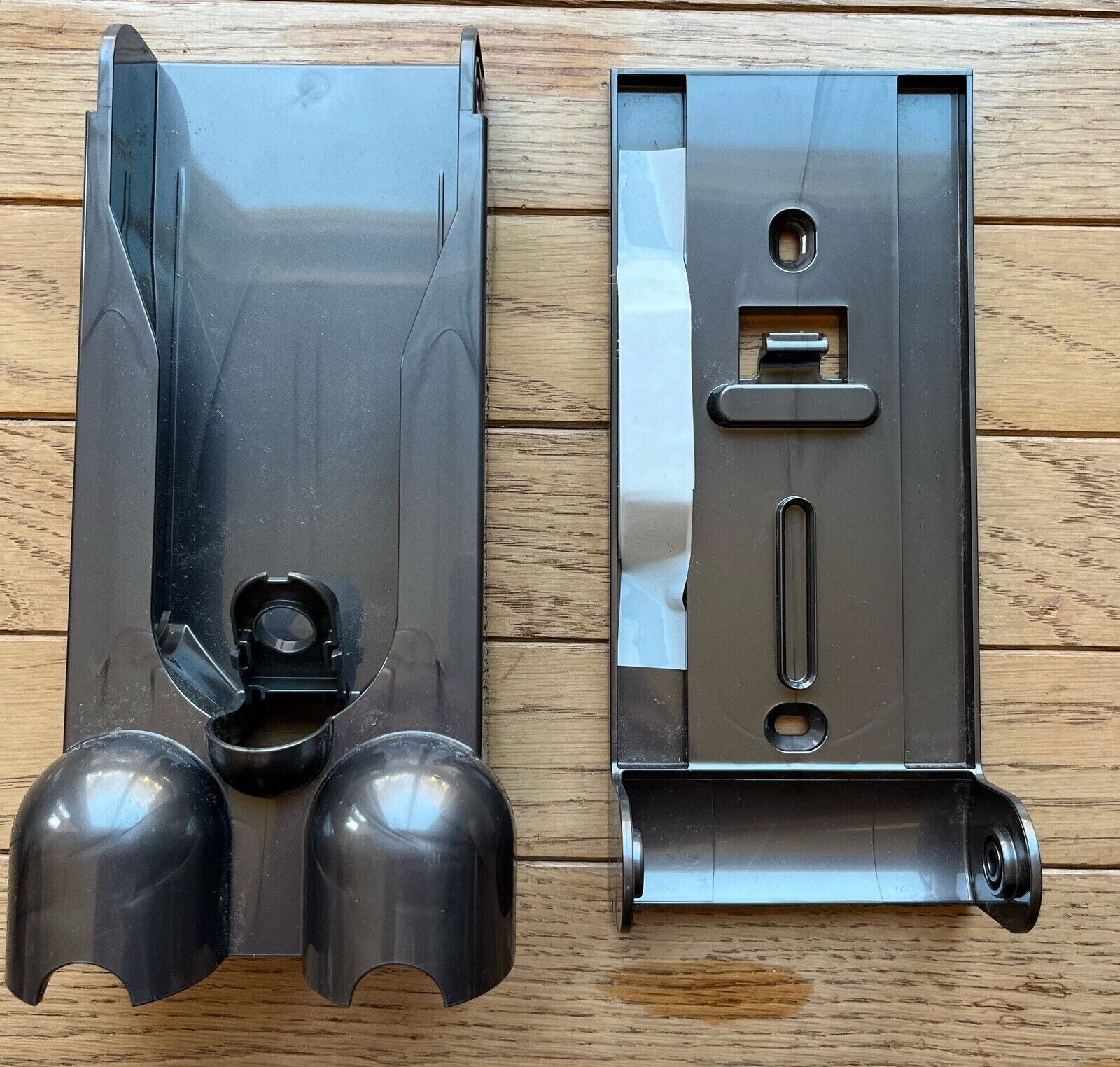Dyson V12 Detect Slim Vacuum Wall Mount Docking Station 971666-01 – NEW Genuine