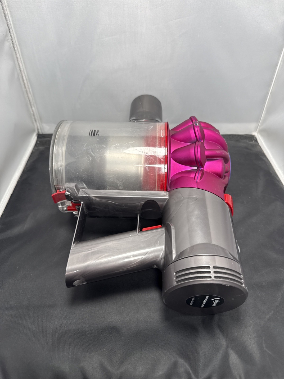 Dyson V7 Trigger Handheld Cordless Vacuum Tested Working No Battery