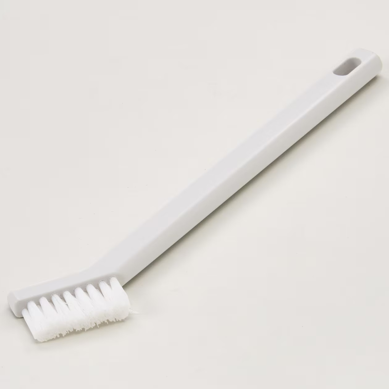 MUJI Precision Gap Cleaning Brush – Compact & Effective (1cm x 18cm)