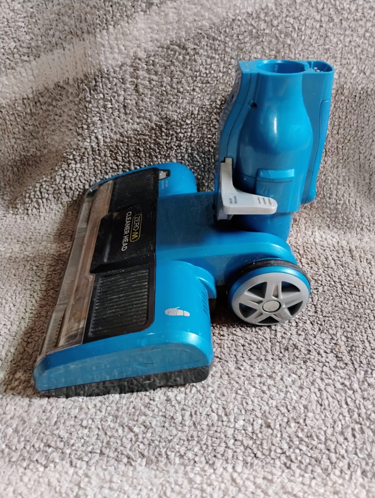 Shark Rocket Vacuum Cleaner Floor Nozzle Head Assembly Light Blue Zero M HV345