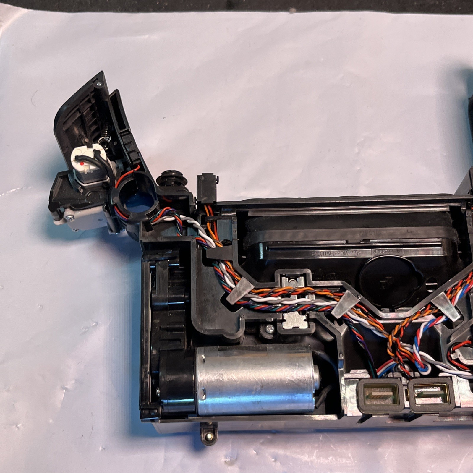 Roomba Combo j9+ Cleaning Head Module Suction Motor Water Pump Complete Tested