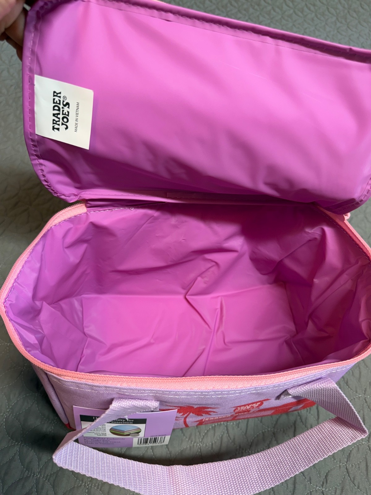 trader joes mini insulated bag(pick what color)