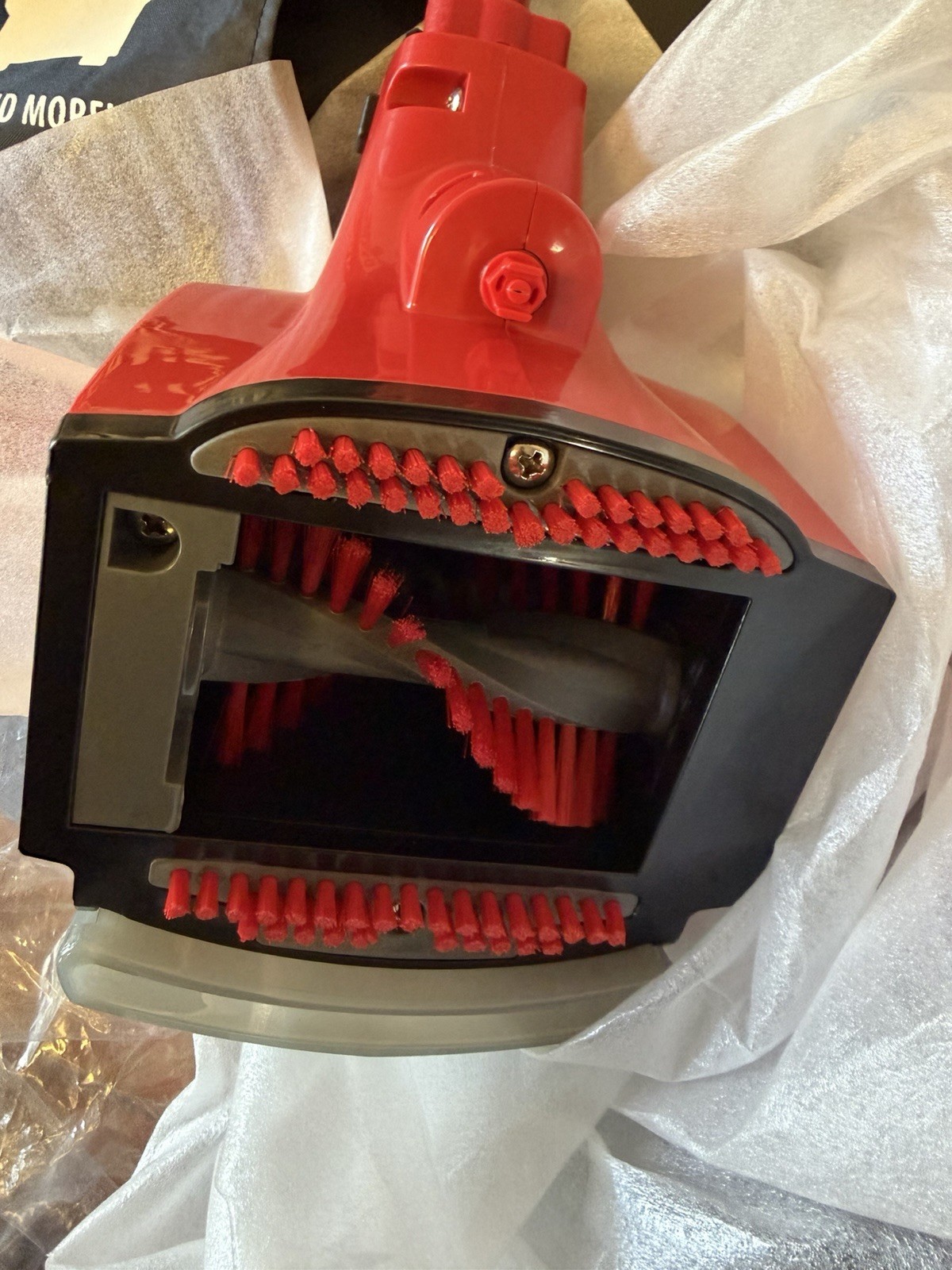 BRAND NEW RUG DOCTOR PRO MOTORIZED SCRUBBING UPHOLSTERY TOOL KIT *SHIPS FREE*