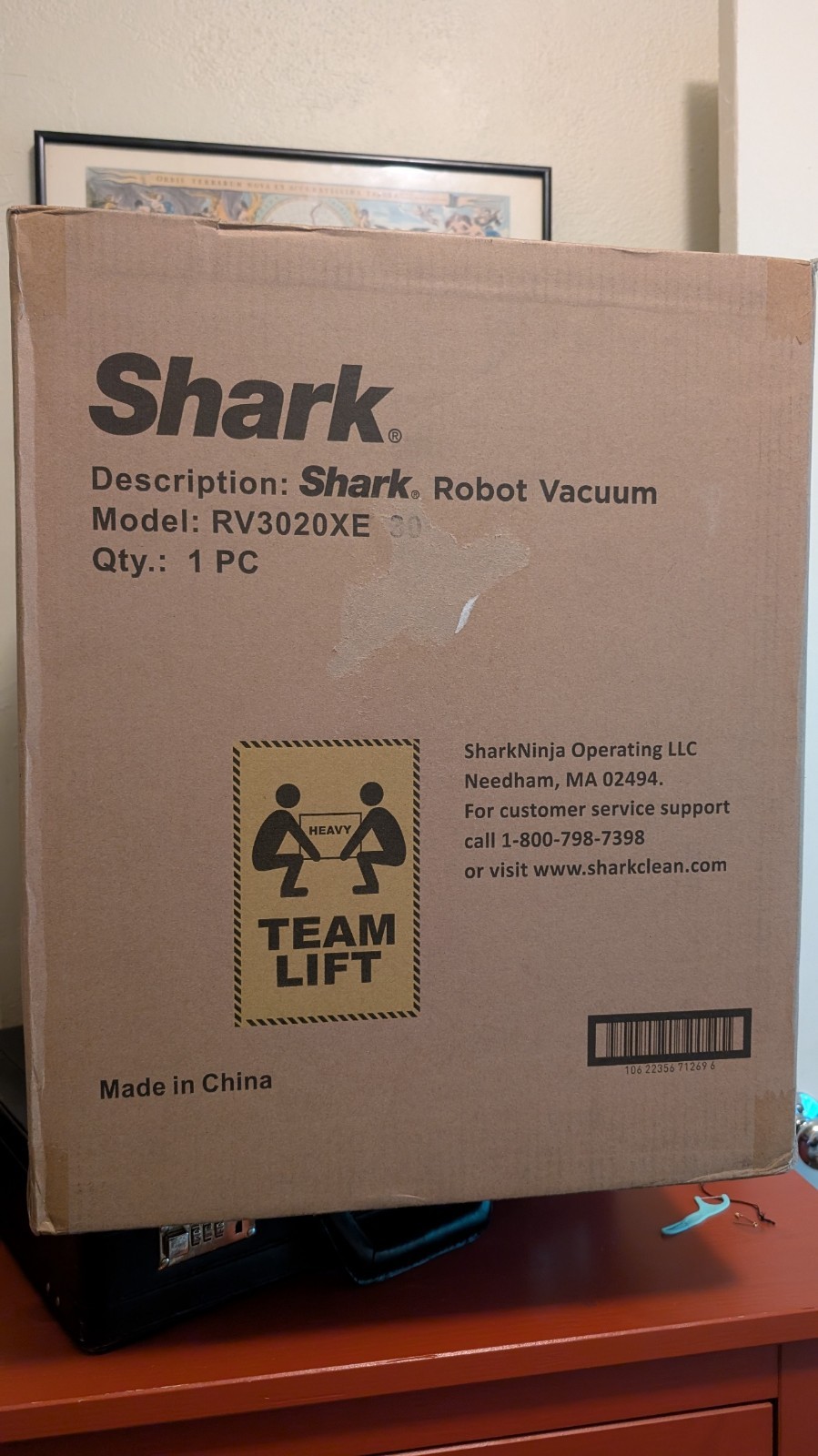 *New In Box* Shark PowerDetect UV Reveal 2-in-1 Robot Vacuum & Mop RV3020XE