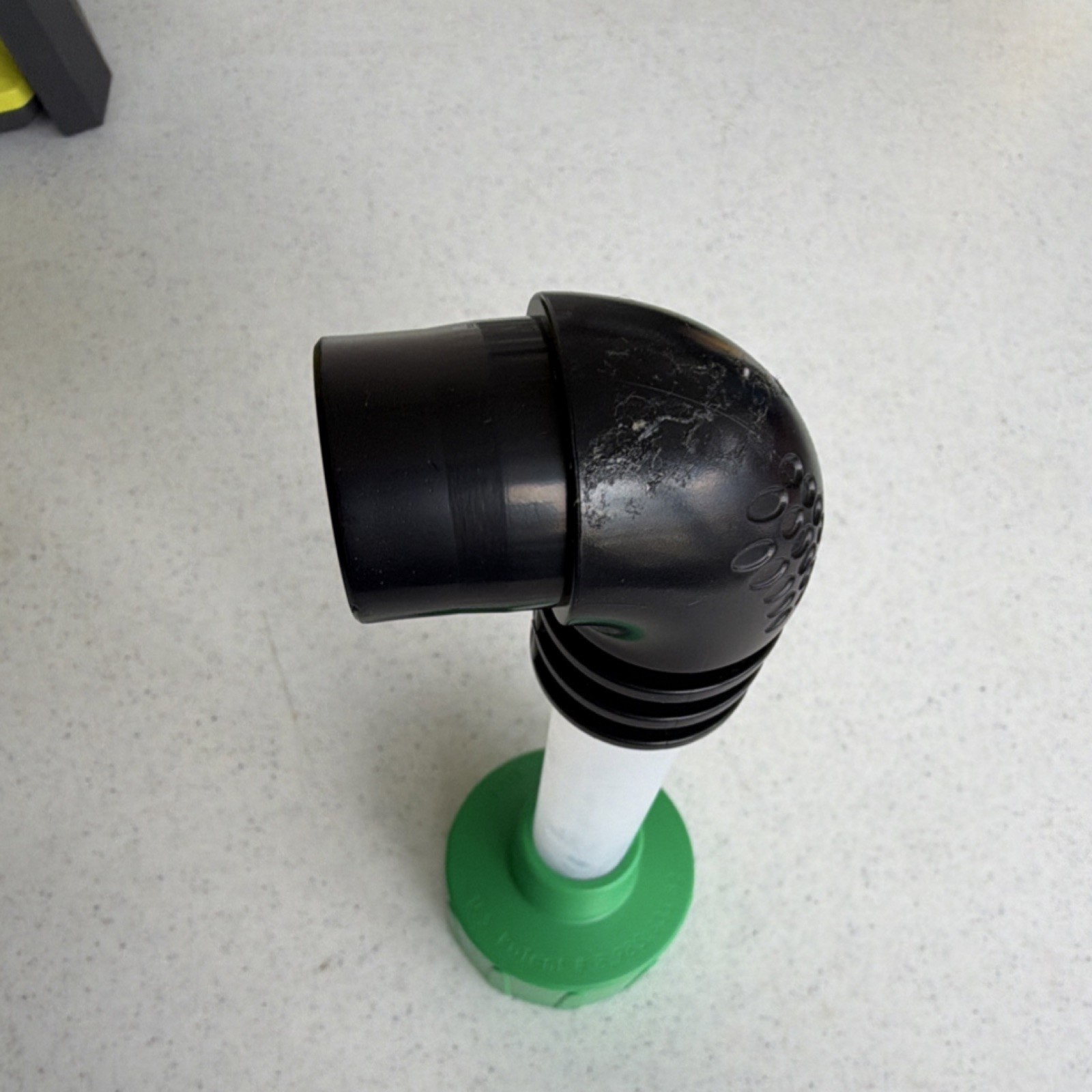 DIYVAC DV4 Green Vacuum Adapter Tool Universal Plastic Open Box DV4