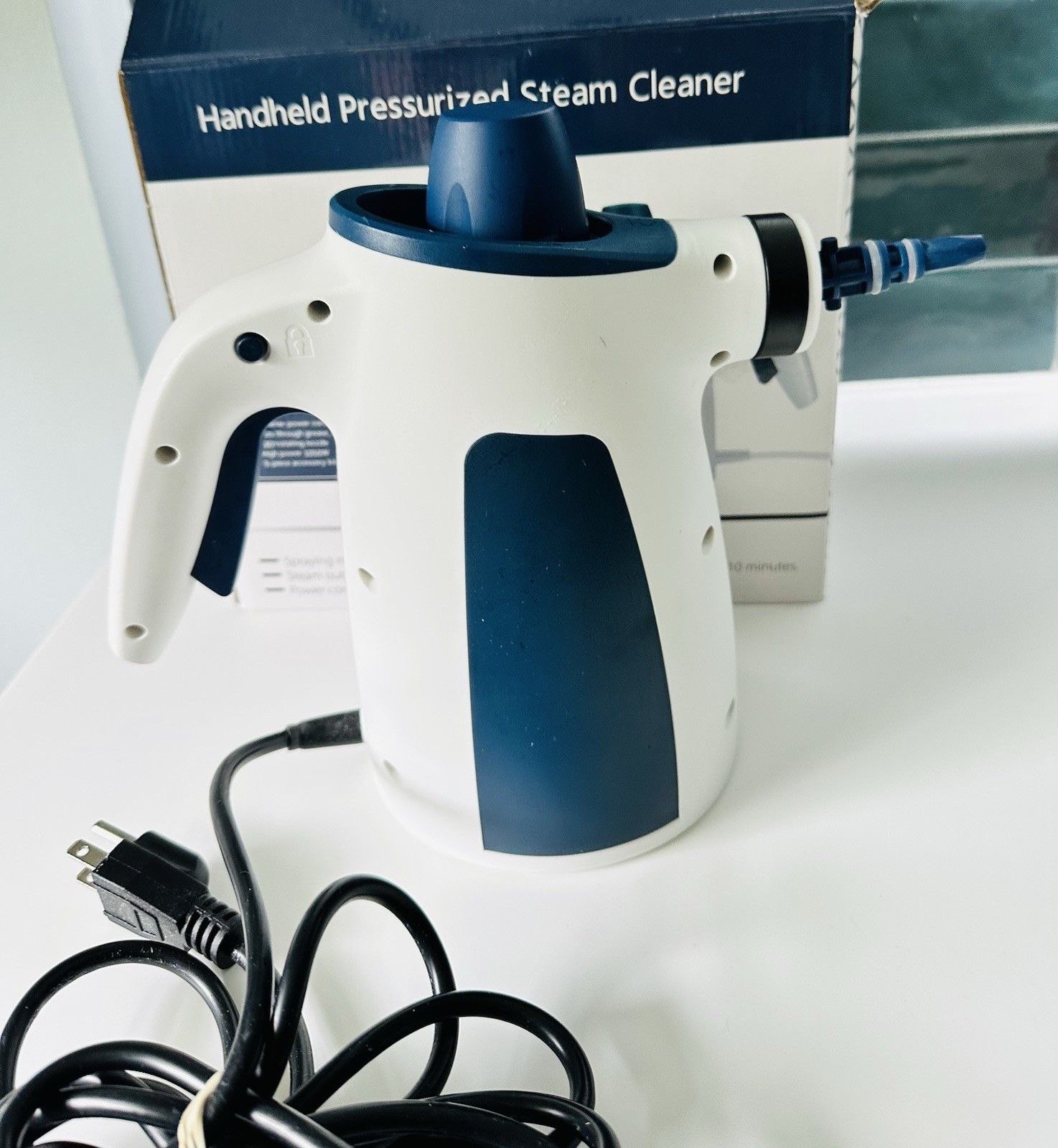 WHL-609 White Blue Heavy Duty Handheld Pressurized 10 In 1 Stream Cleaner
