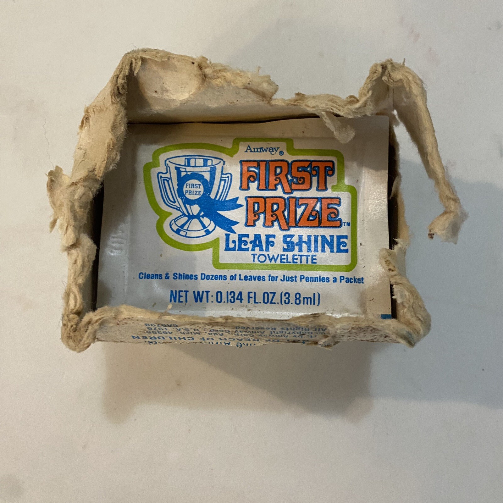 Vintage 1976 First Prize Leaf Shine Cleaning Towelettes In Box 10 Pack