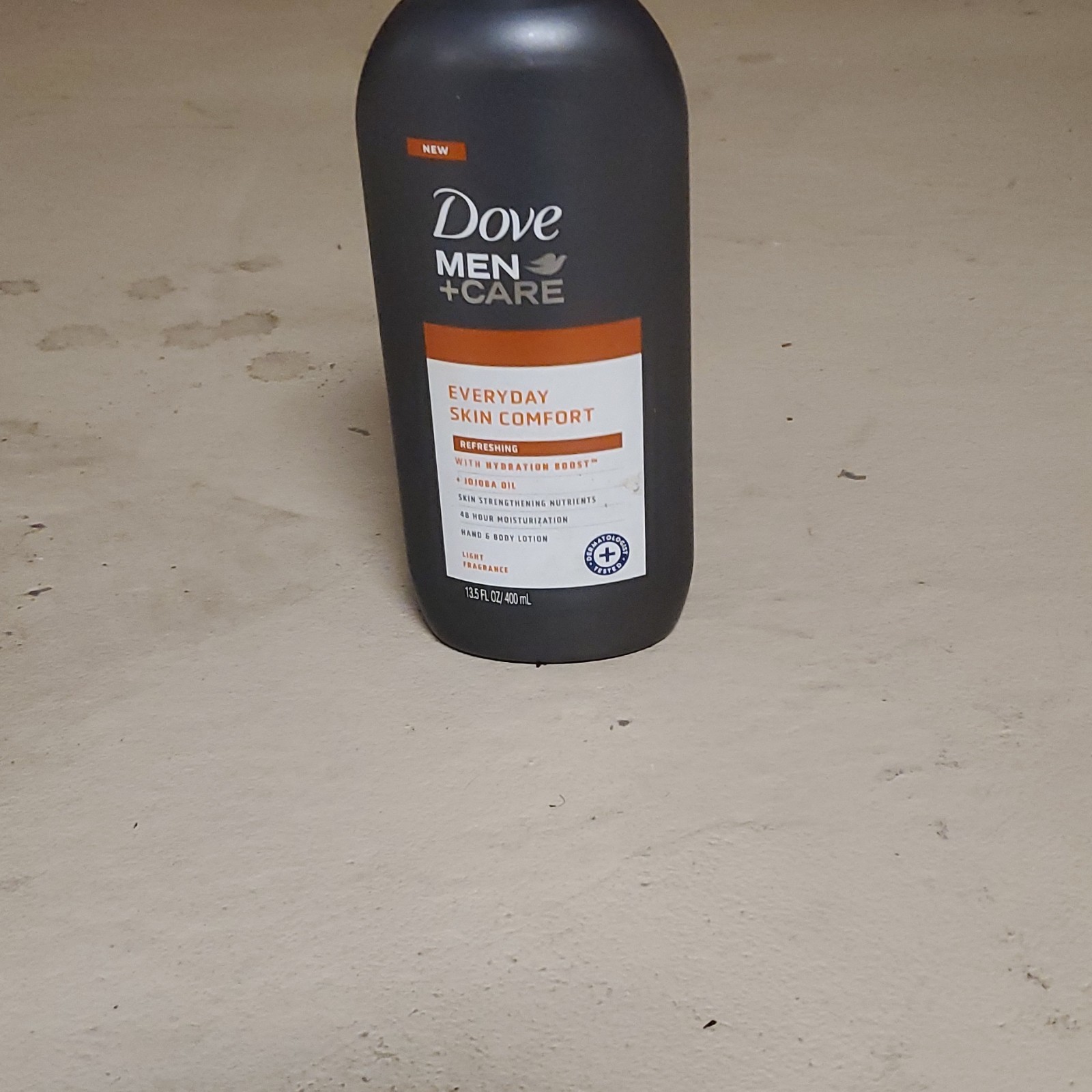 Clorox Bleach, Dove Lotion, Lysol Cleaner, Arm & Hammer, Gain Detergent