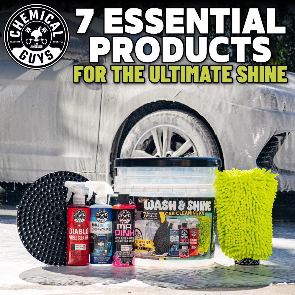 Complete Car Wash and Shine Cleaning Kit 7 Essential Car Care Products