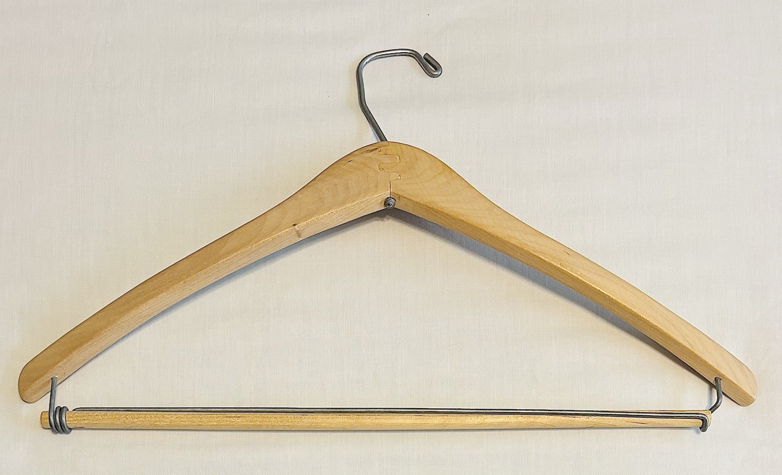 3 Vintage BROOKS BROTHERS 17.5” Wooden Hangers Suit Jacket Pants Coat Italy