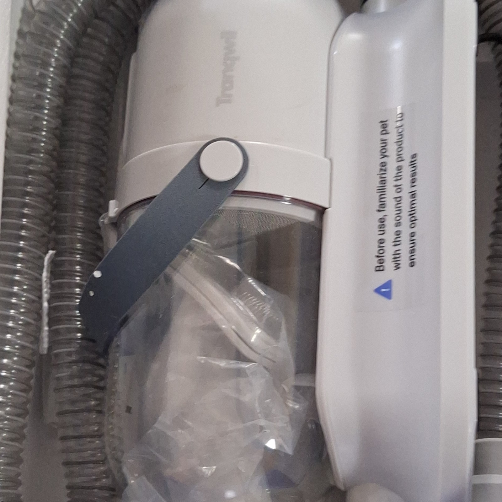 Tranquil Air Groom Pet Grooming Vacuum, Bagless Blower w/ Hose, White/Gray