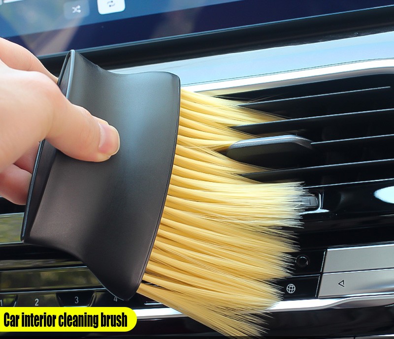 Soft bristle brush for cleaning car interior crevices and air vents NEW