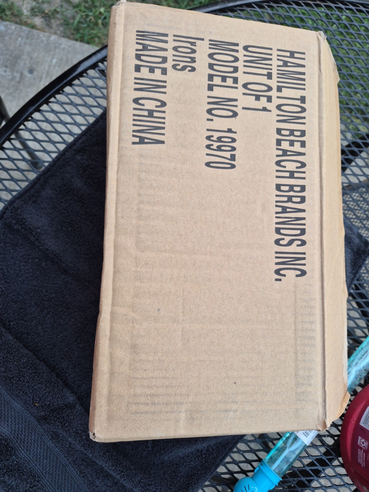 Hamilton Beach 19902R 1700W Digital Iron with Retractable Cord
