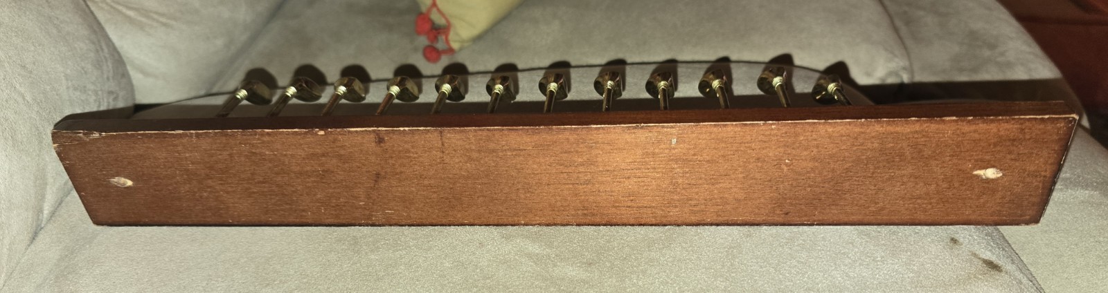 Vintage Mens Golf Club Tie Rack holder 24 brass pegs wood wall mounted