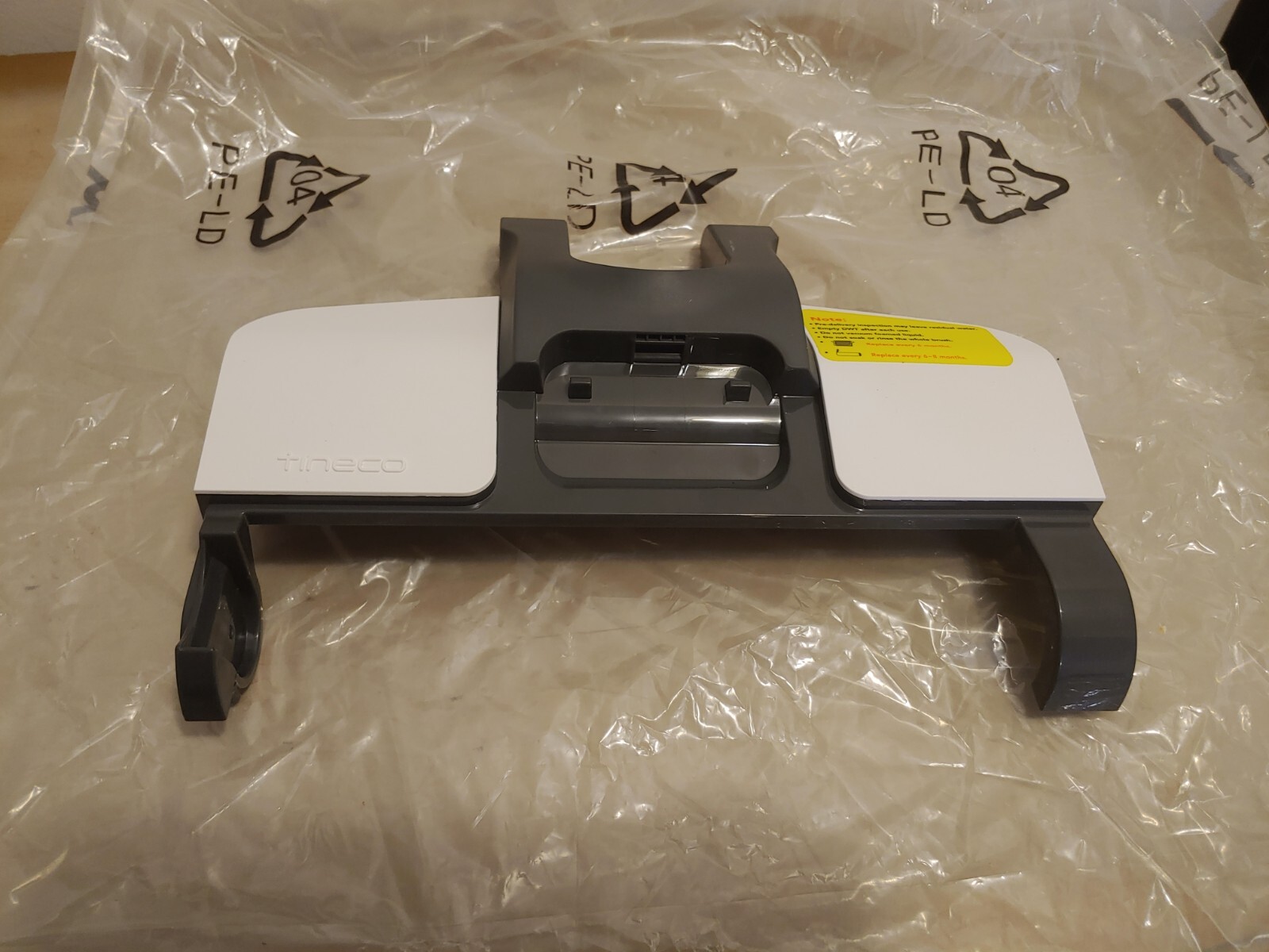 Tineco iFloor 3 Breeze FW040100US, FW040500US Nozzle Top Cover Assembly .