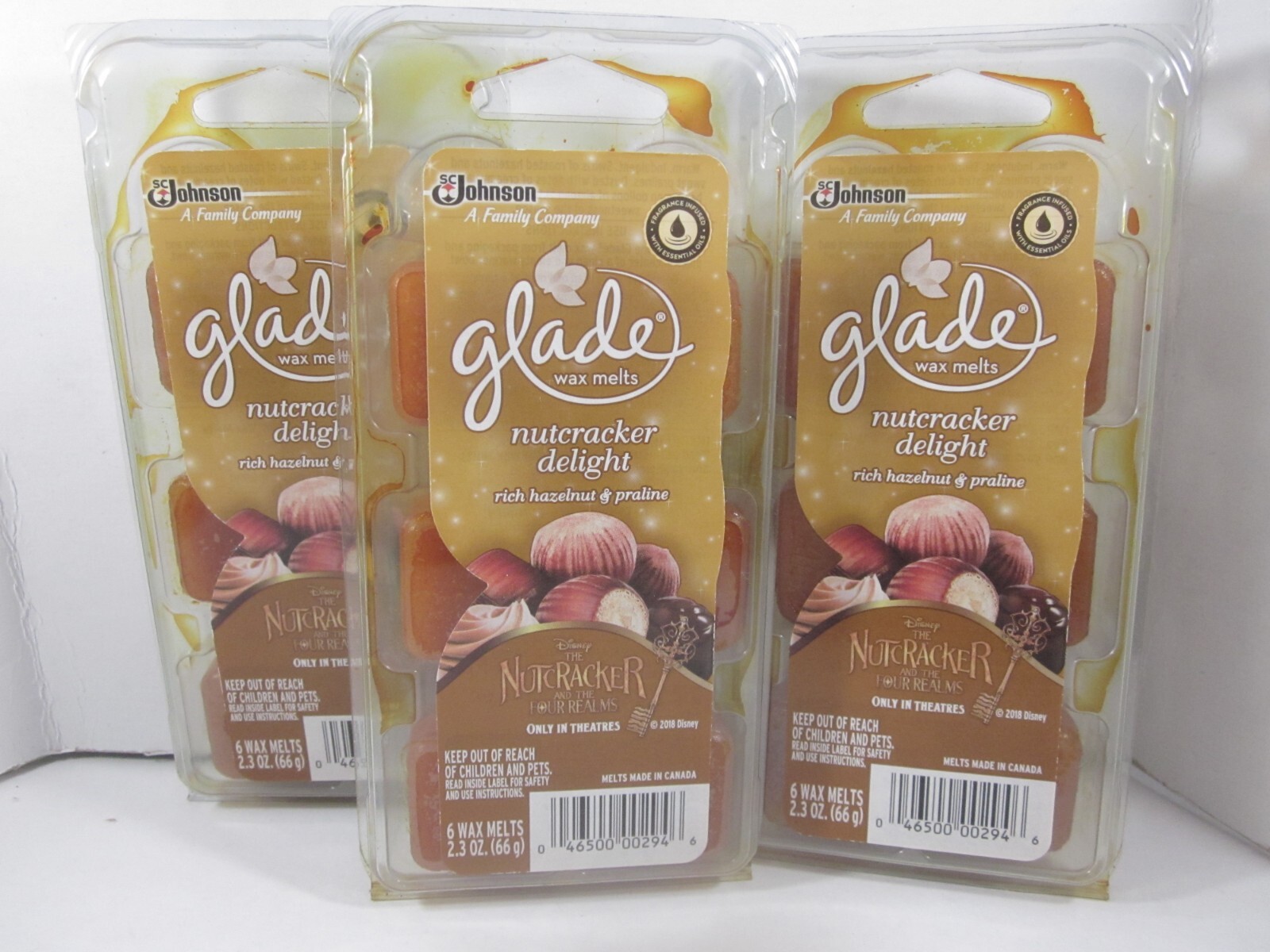 18 Glade Nutcracker Delight rich hazelnut praline Wax Melts 3 pks *see pictures