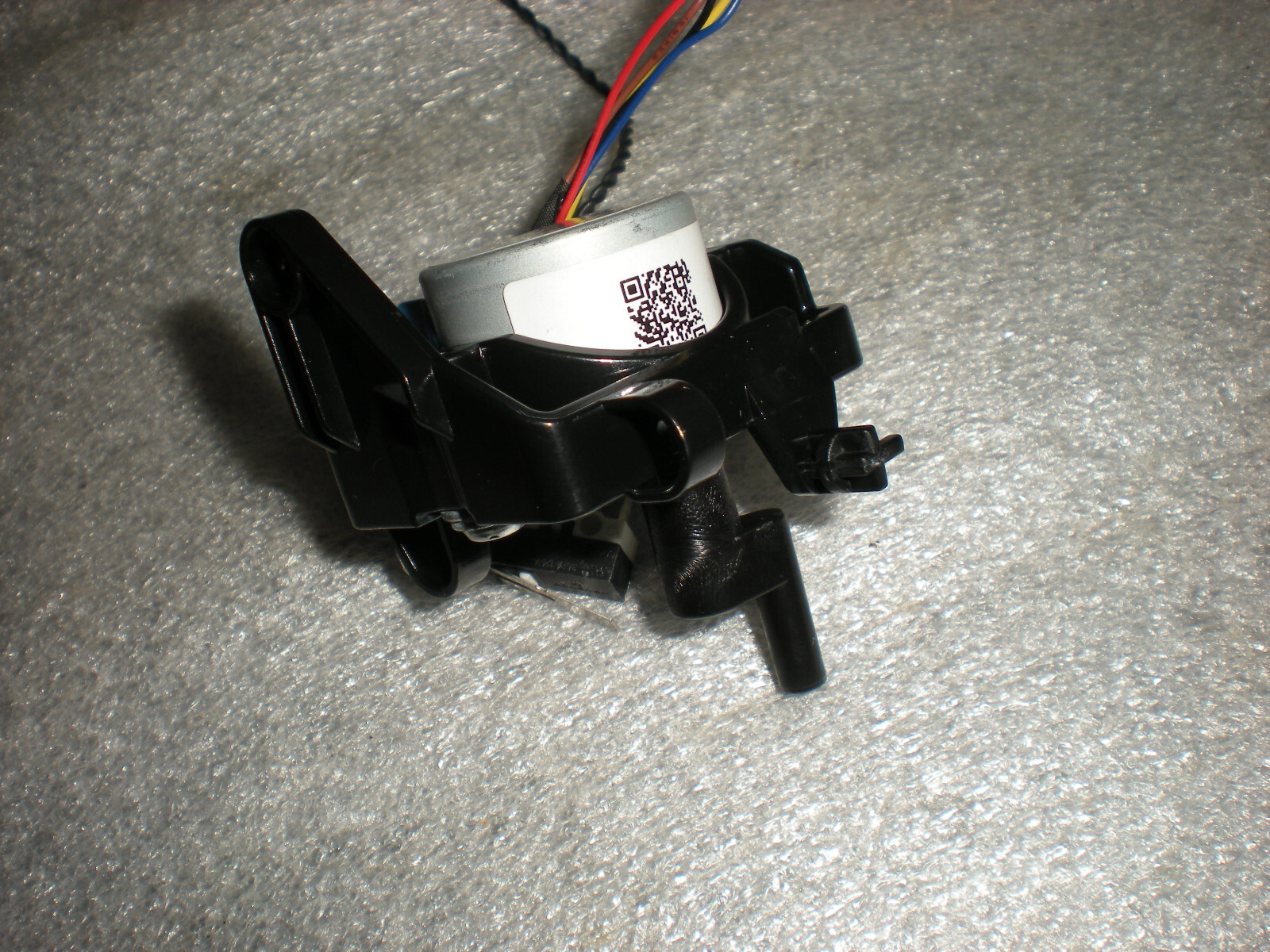 Genuine Eureka E20 Plus Robot Vacuum NERE20PLUSBK Mop Pad Motor & Switch Part